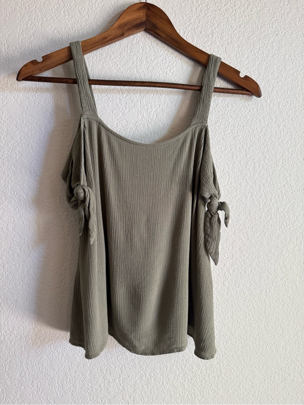 ASOS Sage Green Cold Shoulder Tie Sleeve Blouse Size 4